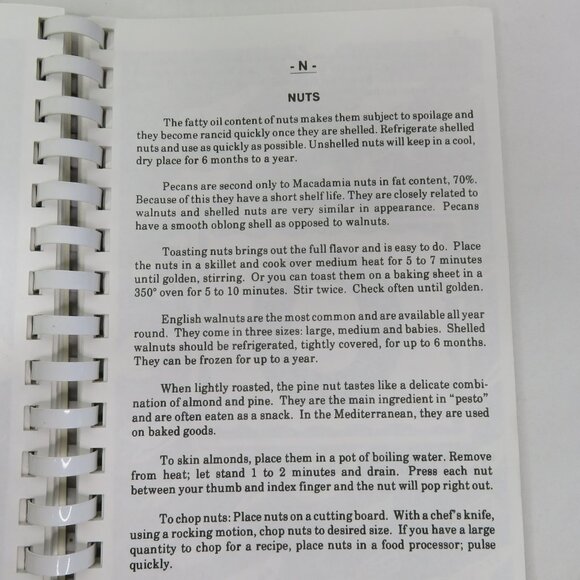 Cookin' USA A to Z Tips 1993Television Cook Show Nashville Tennessee Merle Ellis - Picture 6 of 10